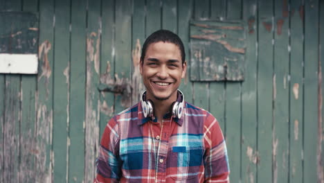 Slow-Motion-Portrait-of-mixed-race-man-smiling