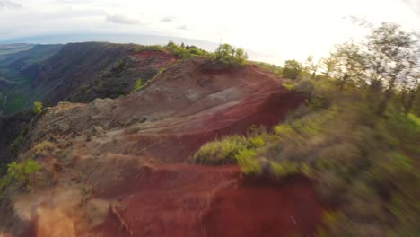 discover the majestic beauty of kauai, the garden isle: a cinematic adventure through its natural green foliage and majestic mountains with 4k uhd views of its pacific island landscapes