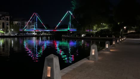 Colourful-Christmas-Lights-on-Trafalgar-Suspension-Bridge,-Claisebrook-Cove,-East-Perth