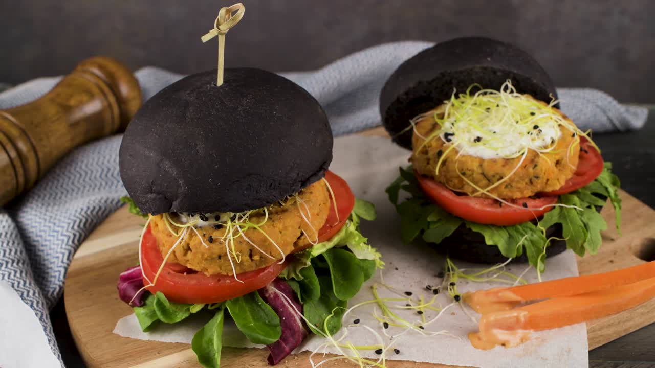 hamburguesas de verduras a la parrilla