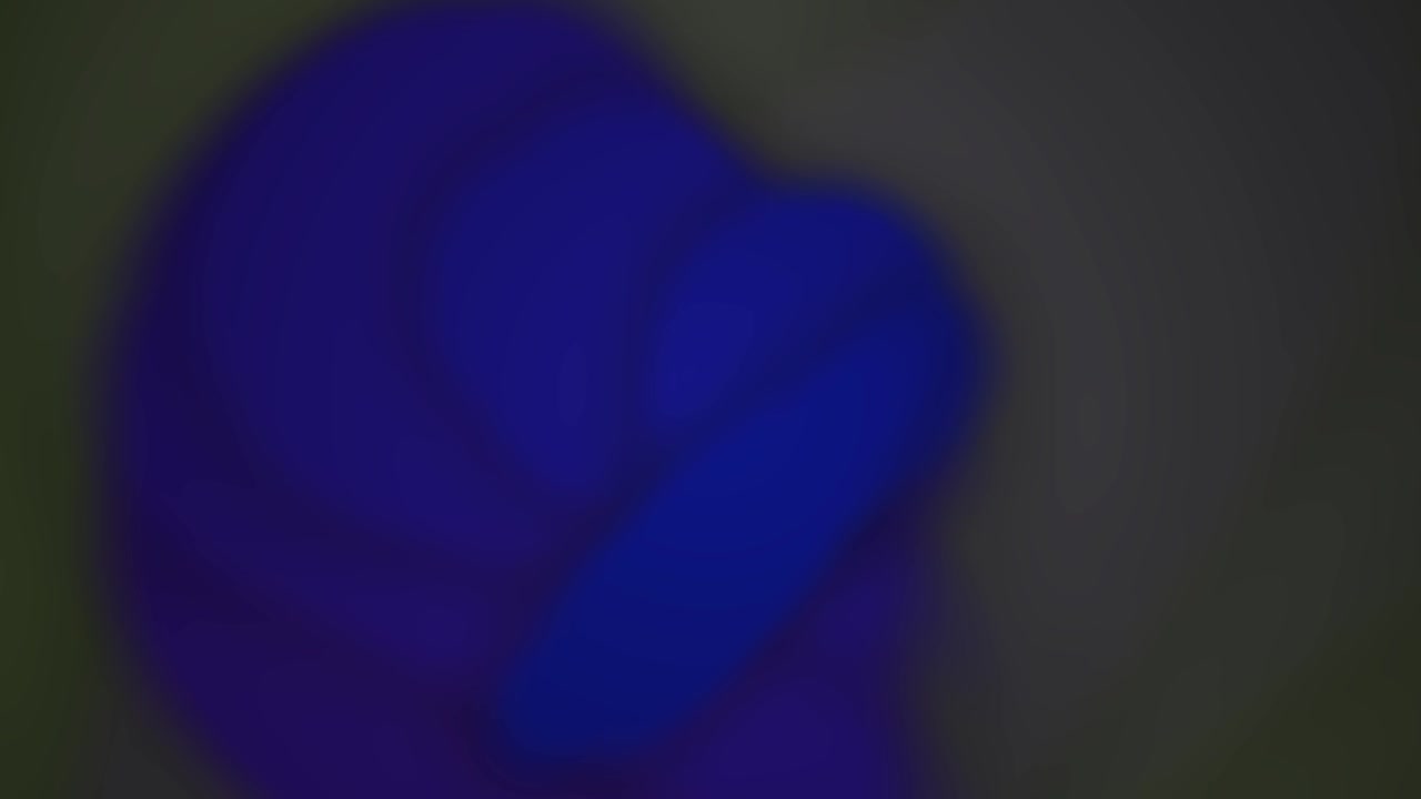 Sfondo astratto sfocato blu e viola con luce cangiante