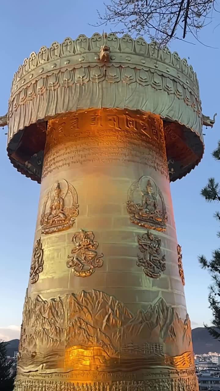 Illuminated Iconic Monastery in Shangri-La, Yunnan, Tibetan Cultural Landmark