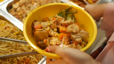 chicken and vegetable stir-fry buffet