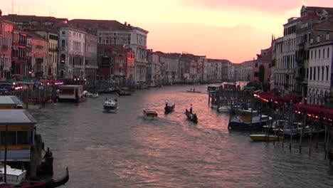 Gran-Canal-En-Venecia-Italia-Al-Atardecer