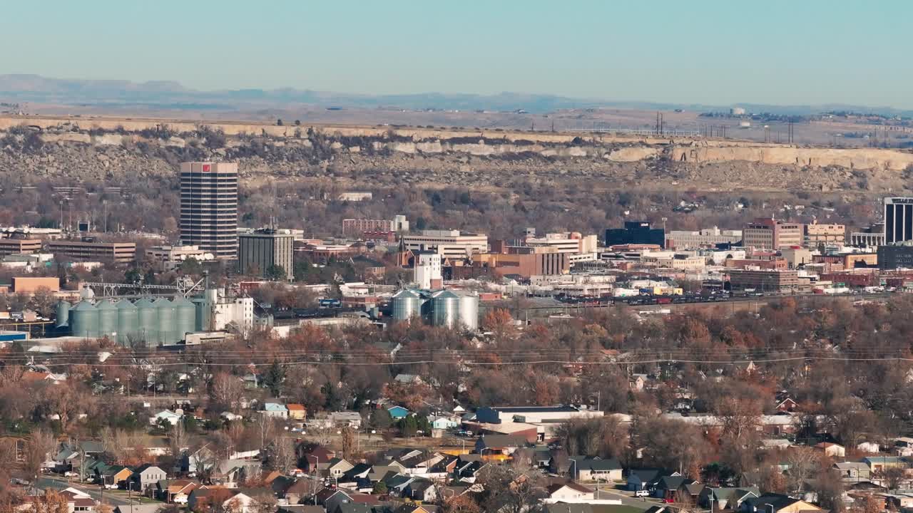 el panorama aéreo captura el encanto radiante de billings, montana, bajo el sol brillante