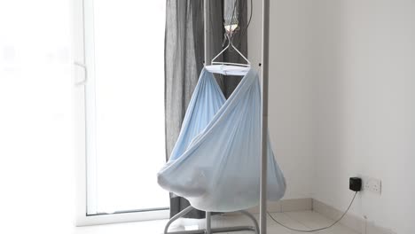 electronic cradle swing