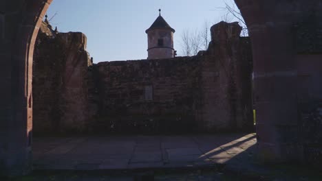 Steinkirchenruinen-In-Baden-Baden-In-4k-Entdeckt