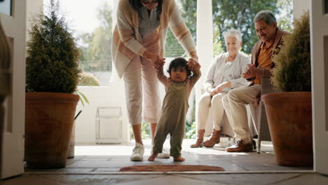 Familie,-Generation-Und-Bindung-Mit-Liebe