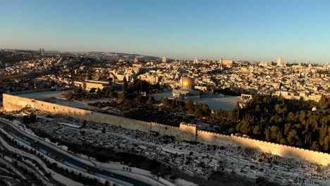 plano amplio dron jerusalén israel aérea antigua muralla de la ciudad