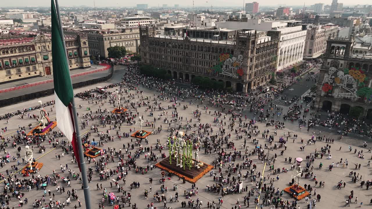 Day of the Dead celebrated with altars in Mexico City's Zocalo