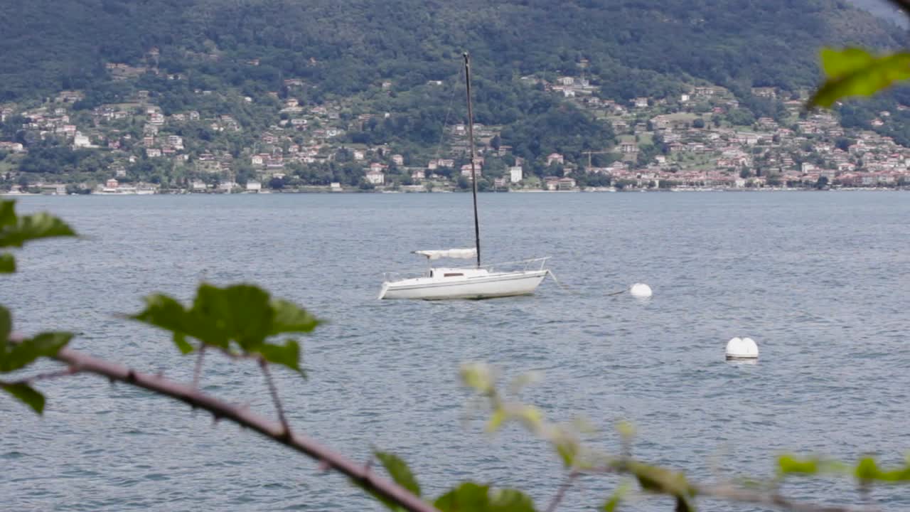 Alcuni filmati girati durante un viaggio sul Lago Maggiore, Italia