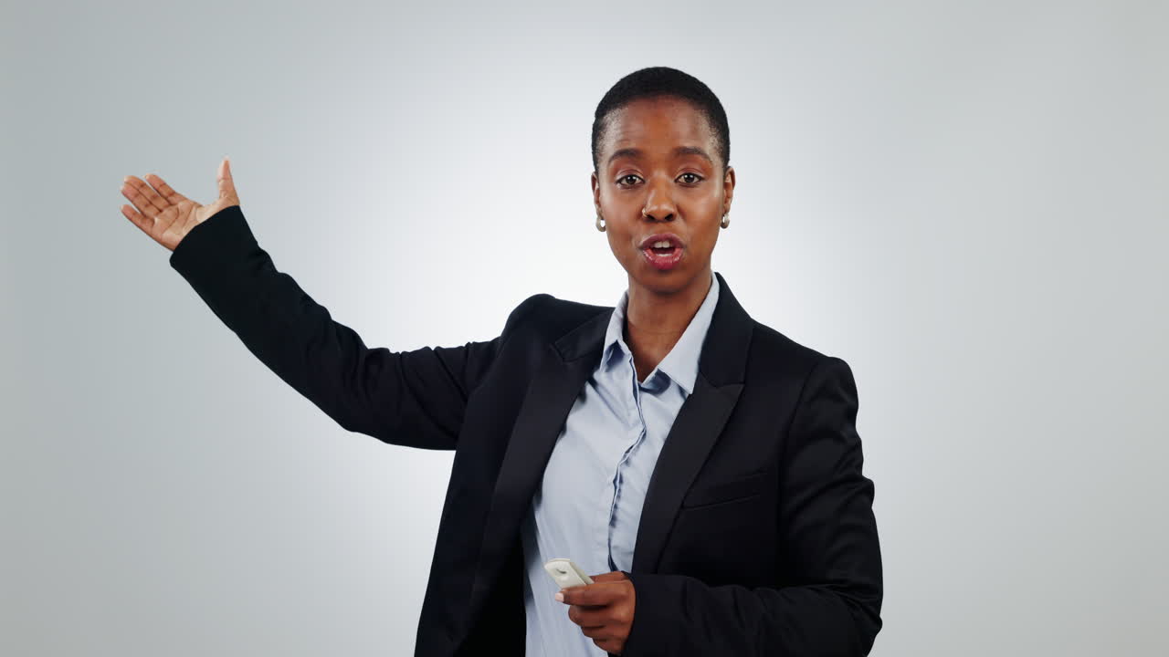 pronóstico del tiempo, estudio y mujer para las noticias