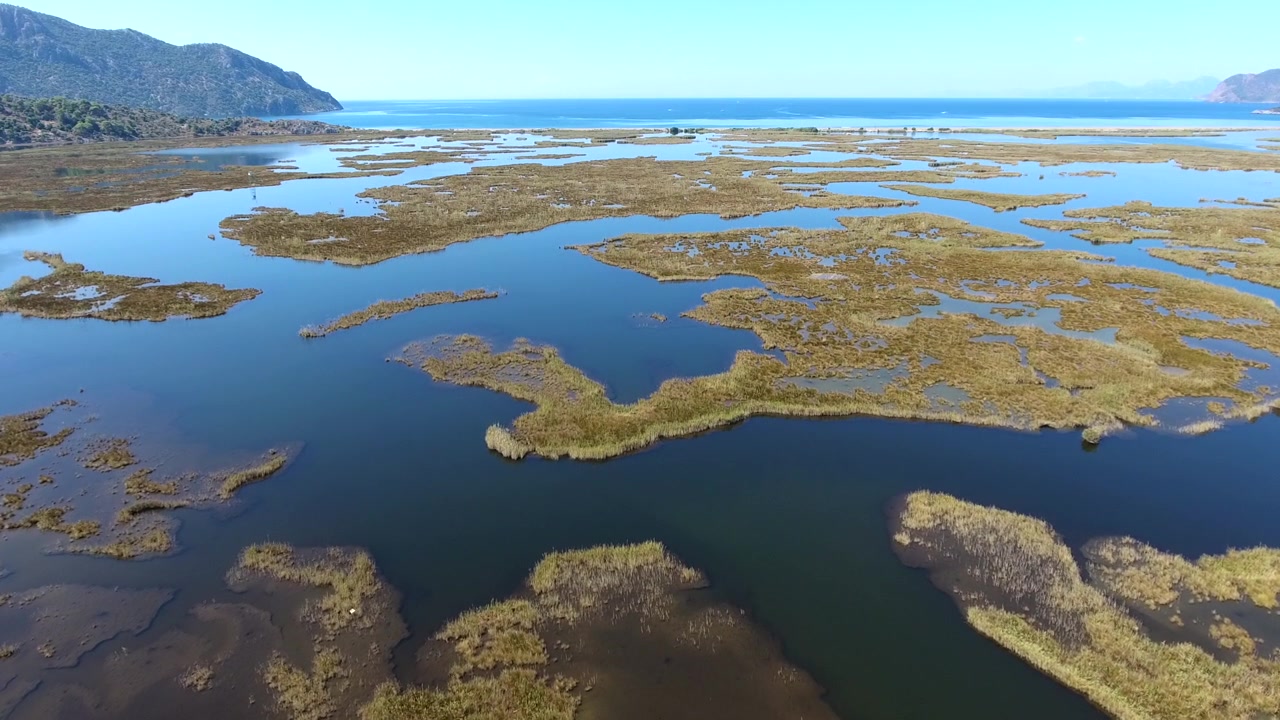 Veduta aerea del Delta del fiume Dalyan e delle zone umide