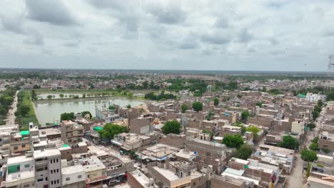 Vista-Aérea-De-La-Ciudad-De-Mirpur-Khas-En-Sindh