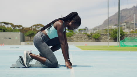 Strong-sportswoman-runs-with-speed-and-strength