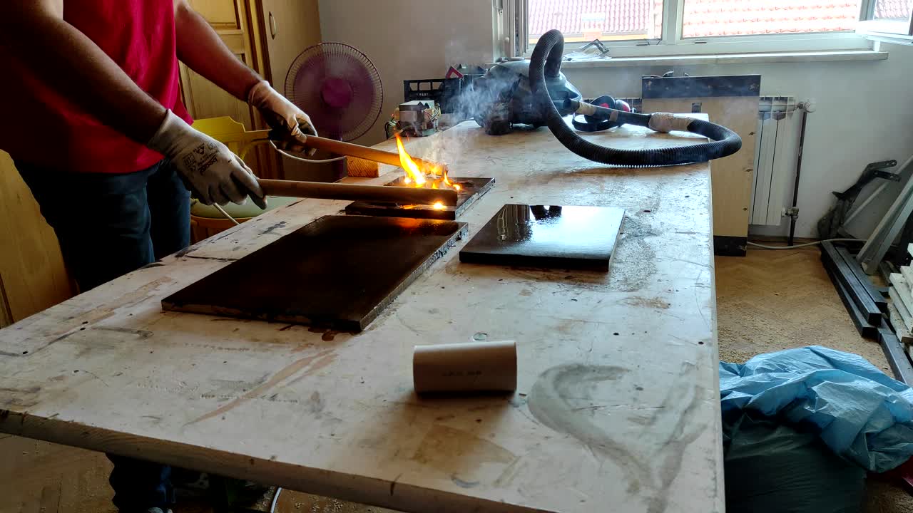 leña con electricidad alto voltaje fractal quema