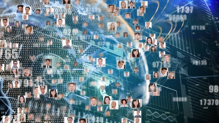 Mappamondo digitale con icone di profilo rappresenta il networking e il business globale.