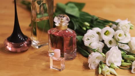 Perfumes y flores