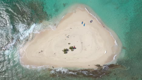 Antena:-Asador-De-Arena---Islas-Vírgenes-Británicas---Vista-De-Pájaro-De-La-Isla