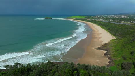 mystics waves surfing break stack rangoon island killalea minnamurra beach illawarra state park drone aerial shellharbour wollongong australia aus nsw south coast shell cove sun rain blue sky circle