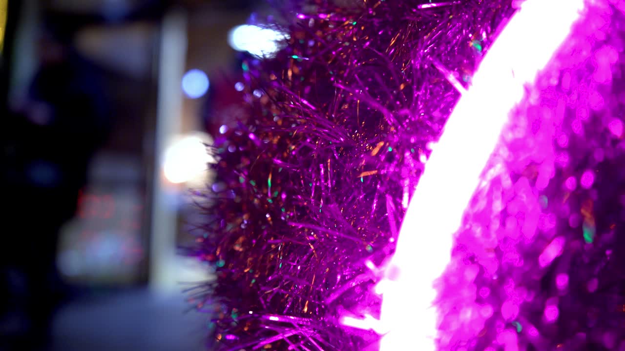 상점에서 선물을 가져온 사람들. 슈퍼마켓 선물