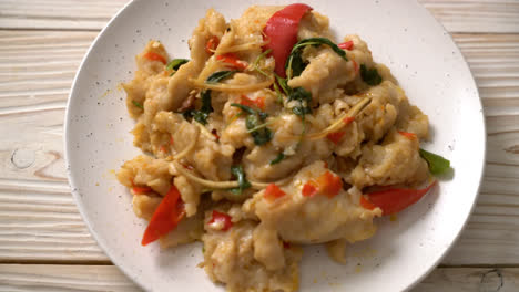 Gebratene-Fischbällchen-Mit-Chili---Asiatisches-Essen