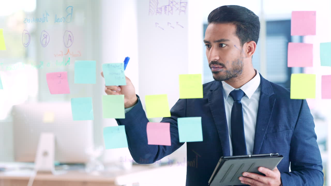 Marketing agent thinking of business ideas