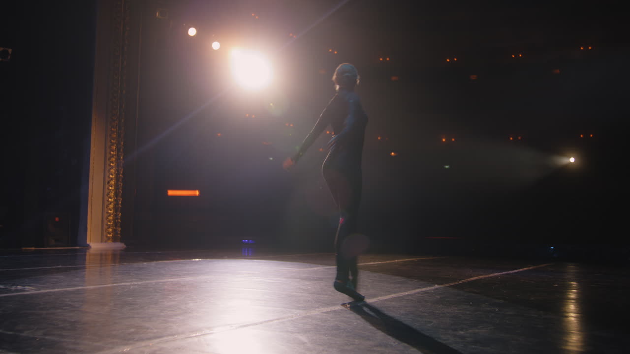 actuación de bailarín de ballet