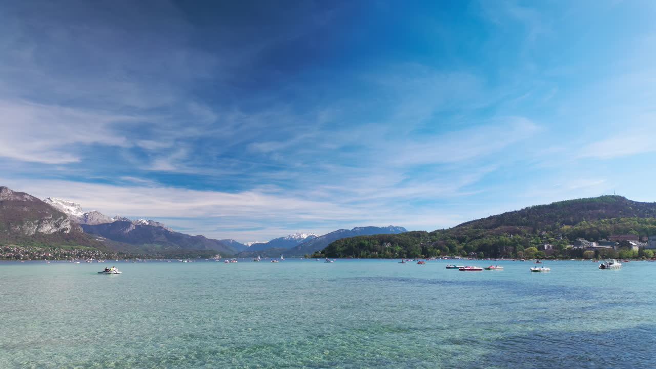 은 날 에 앙시 호수, 프랑스