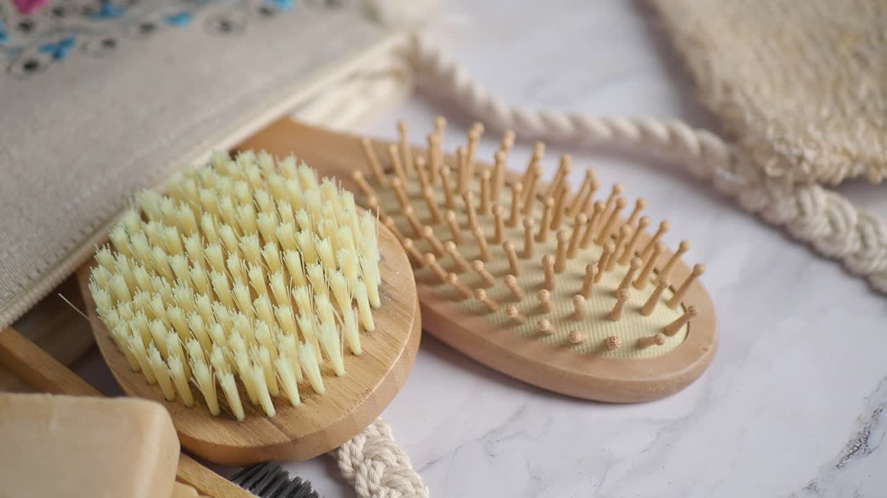 Natural Wooden Brushes and Eco-Friendly Bath Products