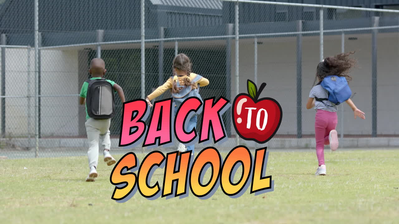 다양한 학교 학생들이 달리는 학교 복귀 텍스트의 애니메이션