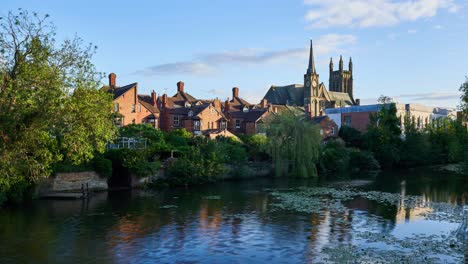 timelapse of royal leamington spa with the parish church on a summer evening