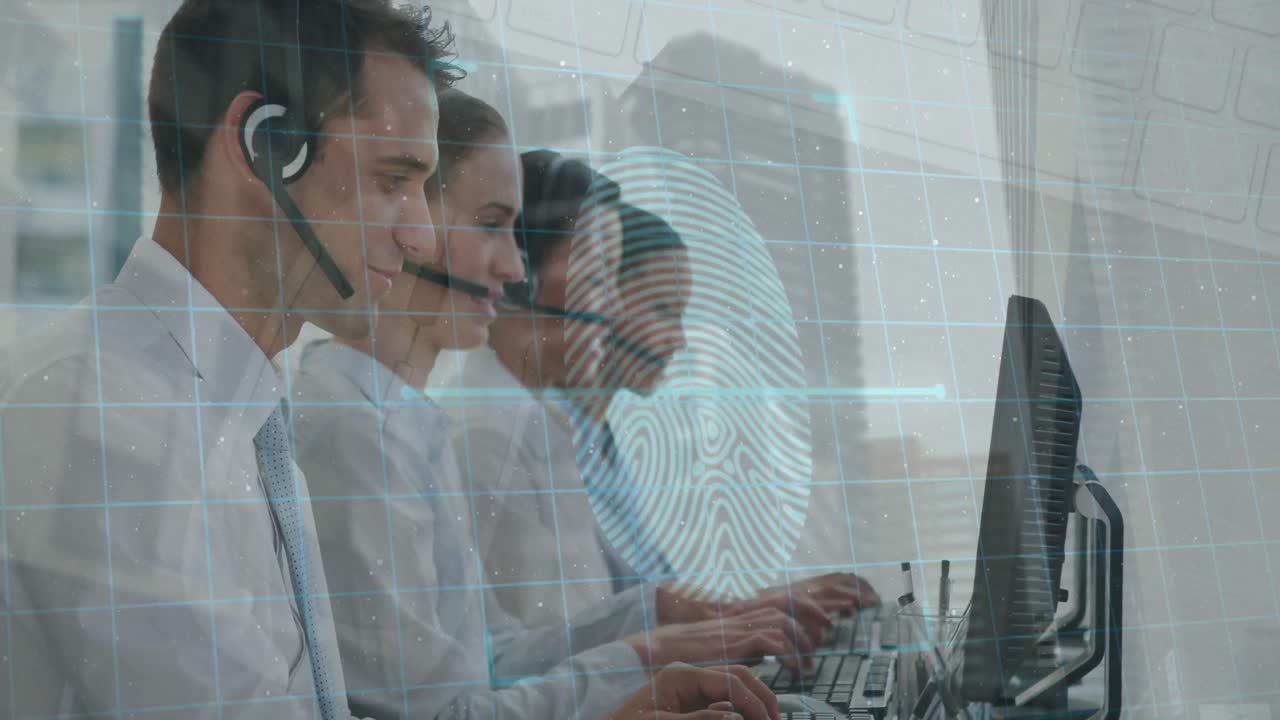 video en hd de personas de negocios trabajando en el centro de llamadas.