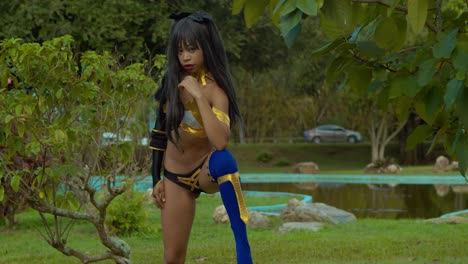 Ishtar-from-fate-grand-order-cosplay-costume-in-a-park-on-the-Caribbean-island-of-Trinidad