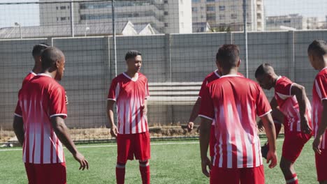 Soccer-players-training-on-field