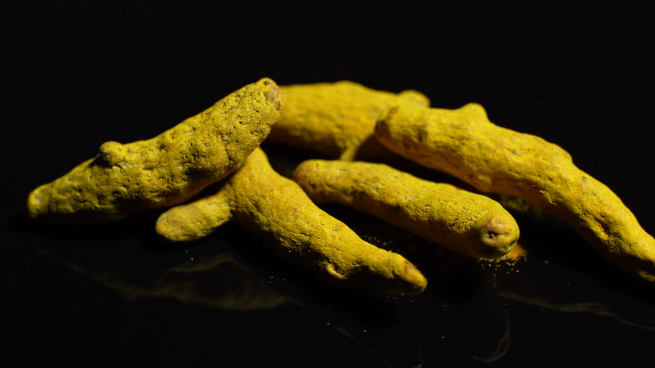 Buzuq oilalar haqida retro seks filmlar