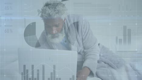 animación del procesamiento de datos estadísticos contra un hombre mayor afroamericano que usa una computadora portátil en casa