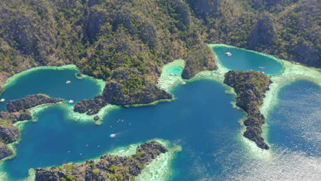 Aerial-view-of-Blue-Lagoon-in-Coron,-Palawan,-Philippines