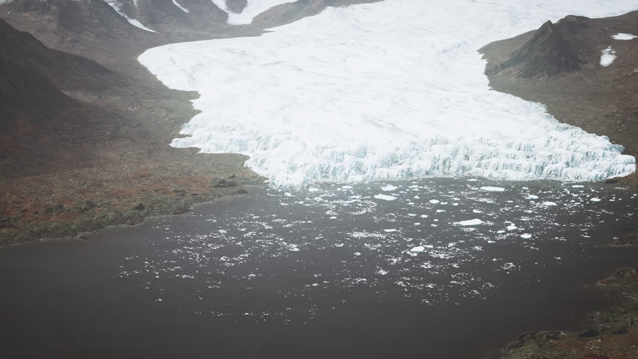 노르웨이의 빙하 녹음에 대한 지구 온난화 효과