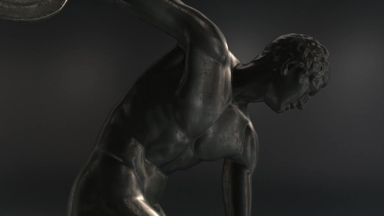 Studie af den berømte statue Diskobolos med et jævnt 180 graders orbit-skud, der starter med et mellembillede og langsomt zoomer lidt ind til et smukt indrammet billede