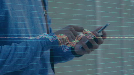 procesamiento de datos del mercado financiero contra la sección media del hombre que usa teléfonos inteligentes