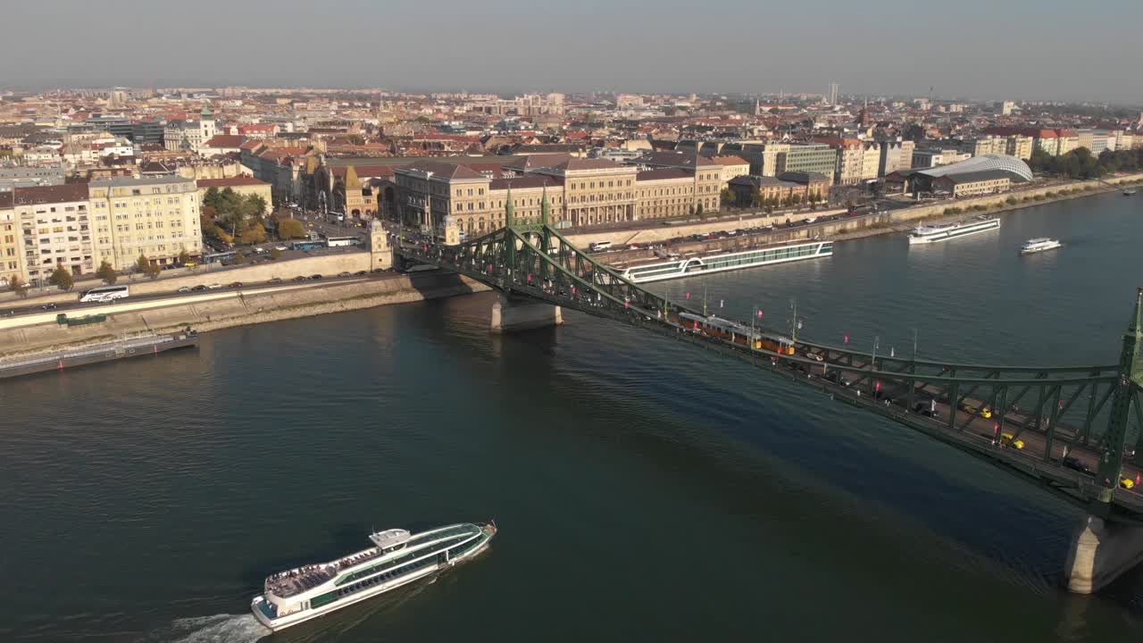 Aerial video of Liberty Bridge in Budapest, Hungary