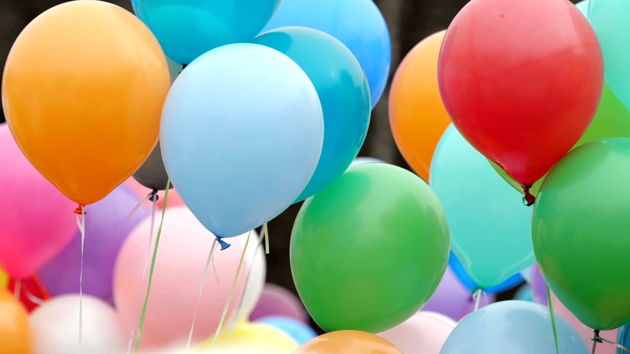 globos de helio de colores