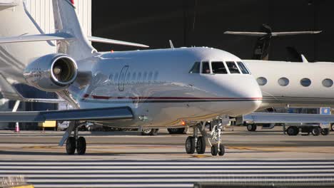 private-jet-preparing-to-take-off