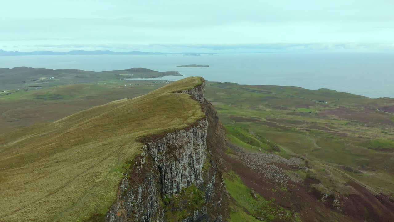 Stunning Aerial footage of the beautiful Quiraing landscape on the Isle of Skye, Scotland, UK. The Quiraing Landslip is on the northernmost summit of the Trotternish on the Isle of Skye, Scotland.