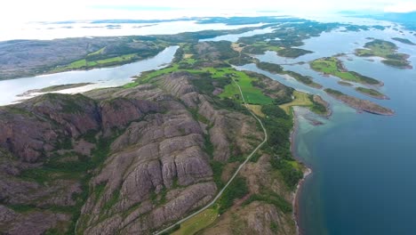 bronnoysund, la hermosa naturaleza de noruega