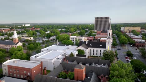 Kirchen-In-Columbus,-Georgia-Luftstoß