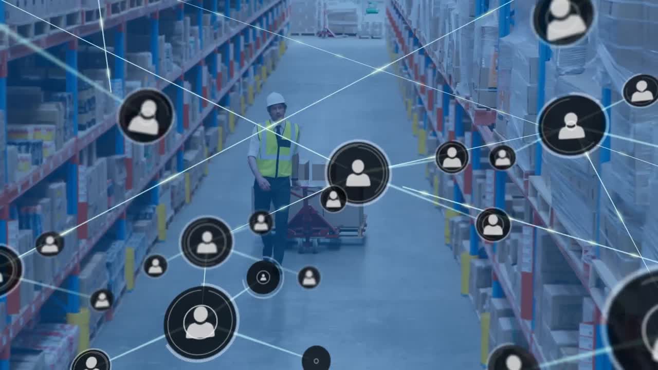 red de iconos de perfil contra el supervisor masculino tirando de una paleta en el almacén