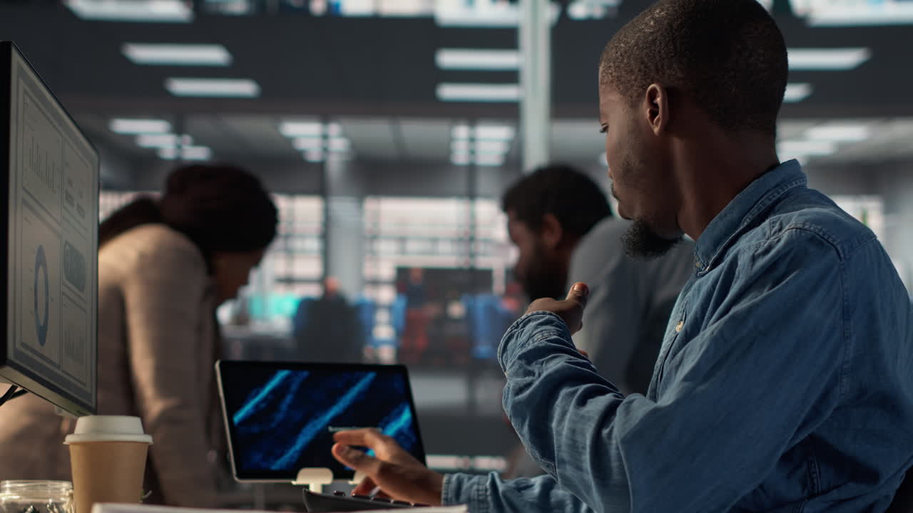 equipo de negocios trabajando en la oficina