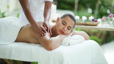 outdoor back massage